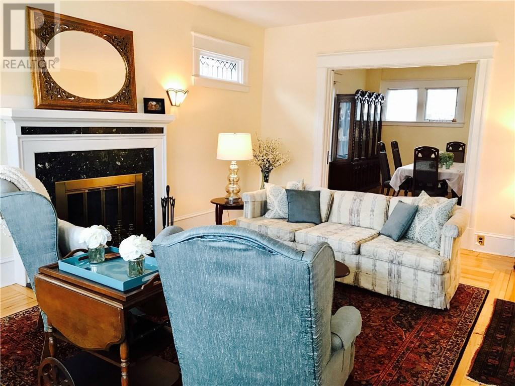 Downtown Bed & Breakfast Moncton Buitenkant foto