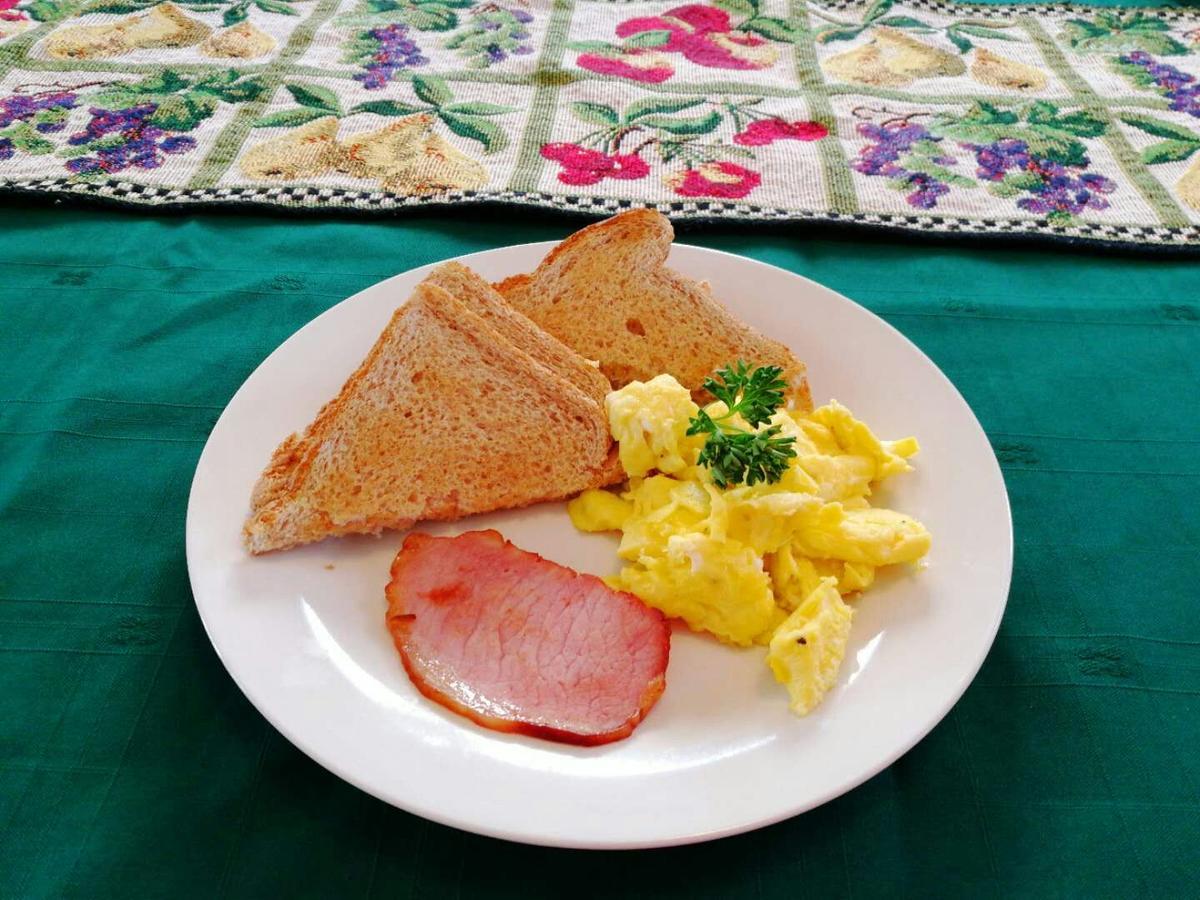 Downtown Bed & Breakfast Moncton Buitenkant foto