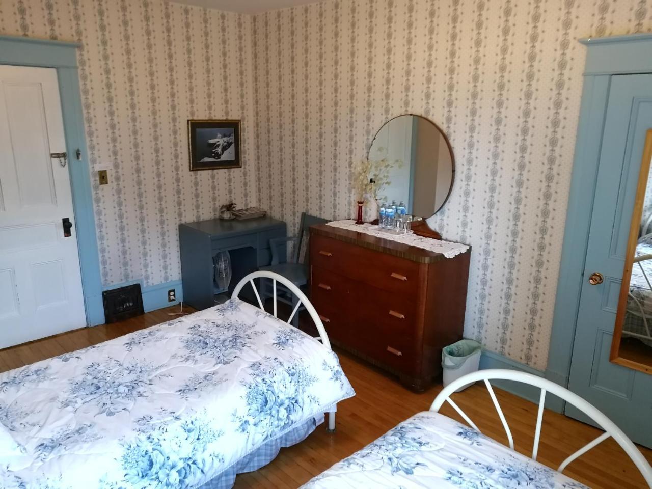 Downtown Bed & Breakfast Moncton Buitenkant foto