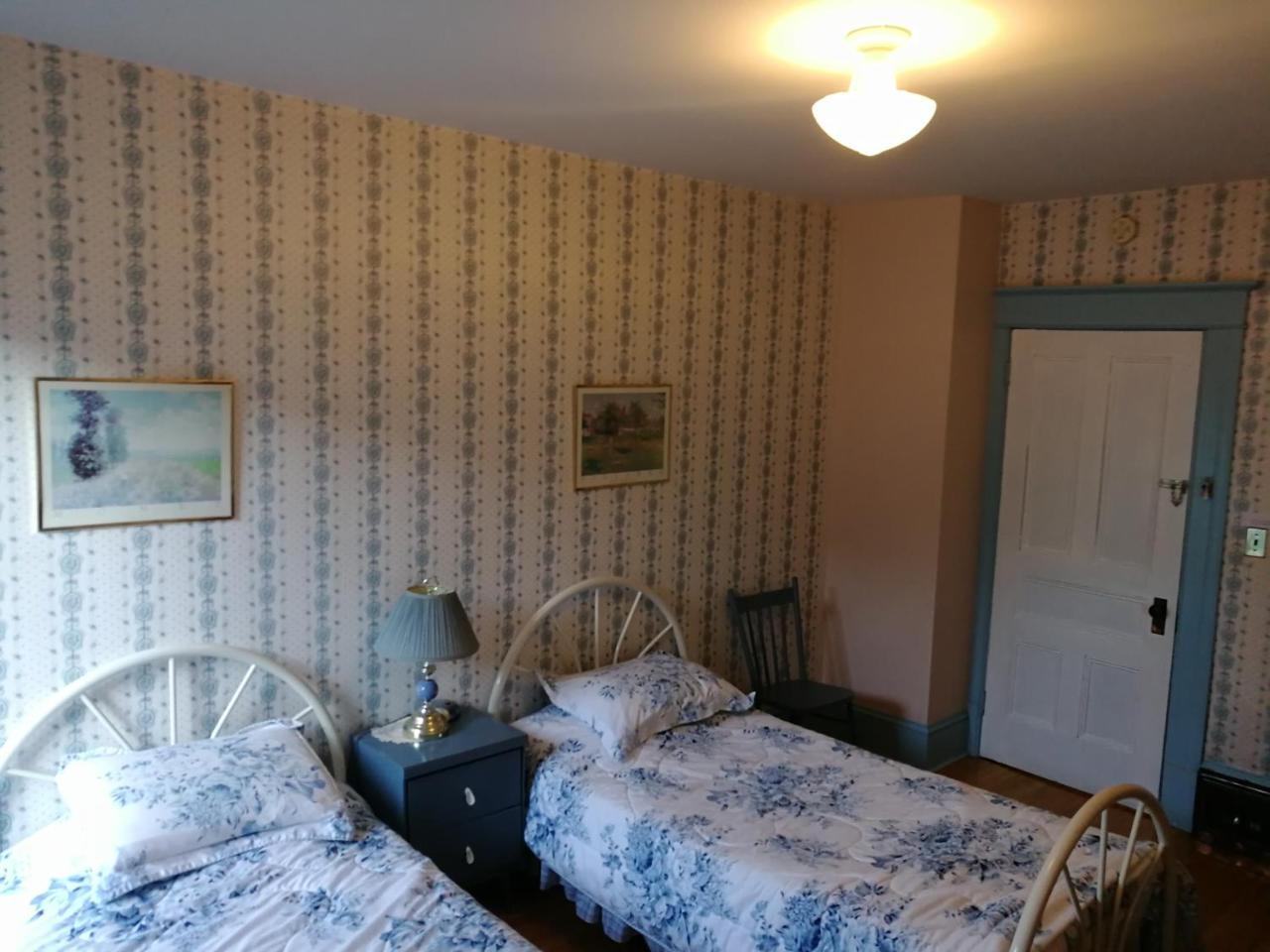 Downtown Bed & Breakfast Moncton Buitenkant foto