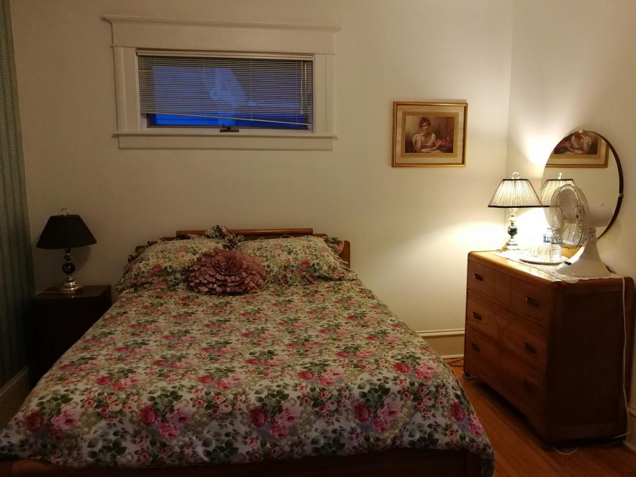Downtown Bed & Breakfast Moncton Buitenkant foto