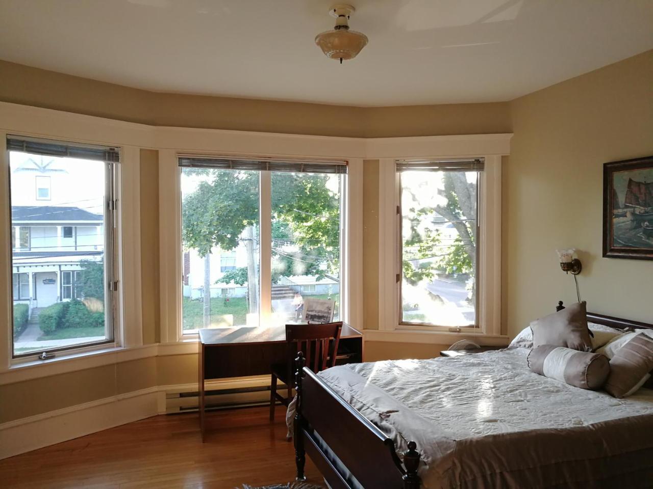 Downtown Bed & Breakfast Moncton Buitenkant foto